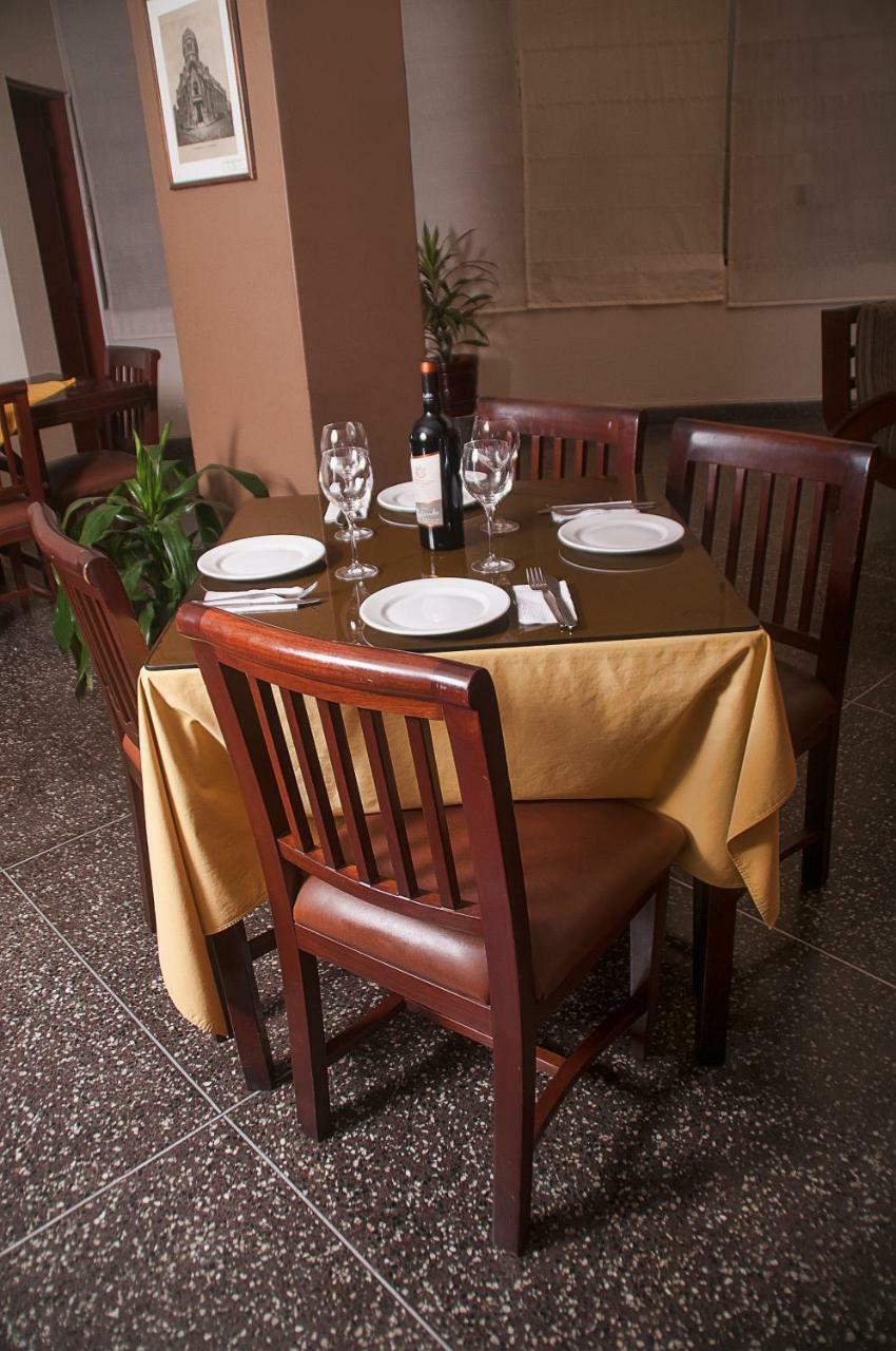 Hotel Ferrua Lima